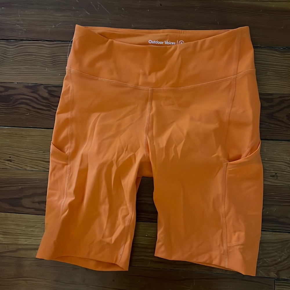 NWOT OV orange bike shorts with pockets